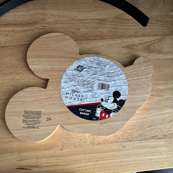 Mickey Mouse Cutting Board - Picture 2 of 3